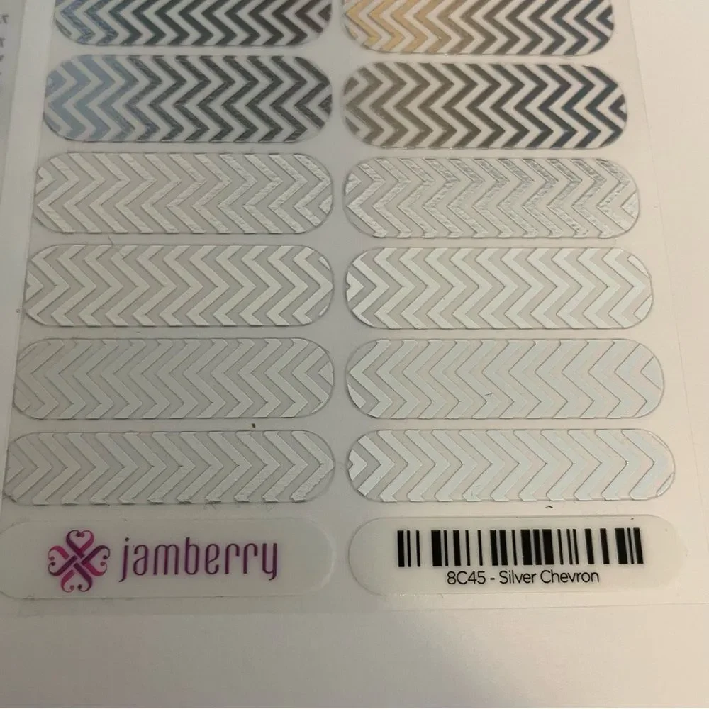 Jamberry Silver Chevron Full Sheet Nail Wraps 8C45